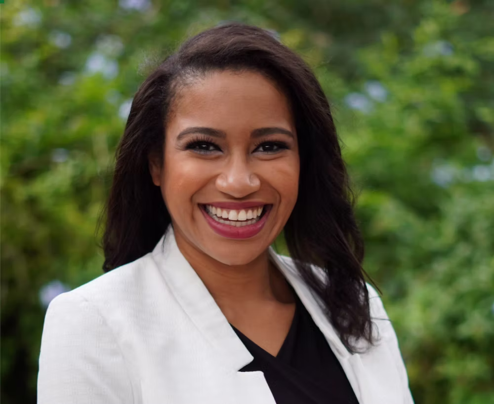 Photo of Dr. Jessica C. Bent